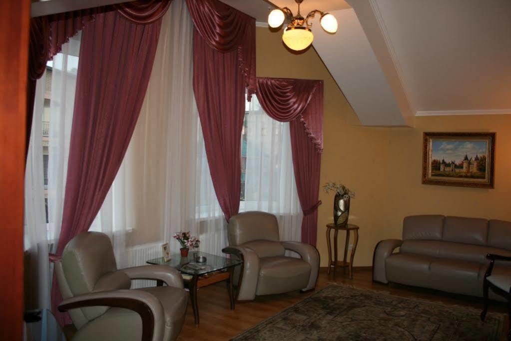 فندق Prague Zaporizhia المظهر الخارجي الصورة